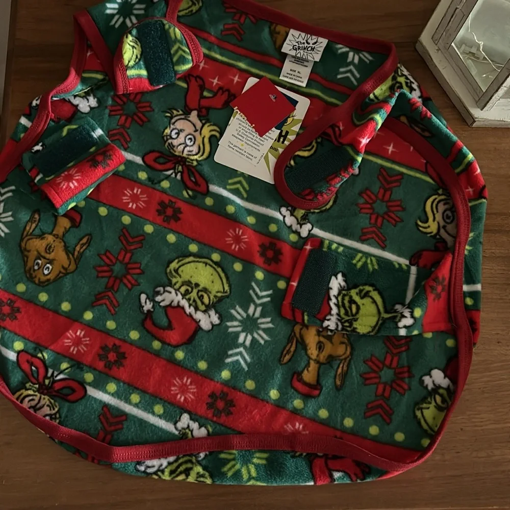 The Grinch fleece grinch